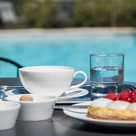 Sandton Domaine Cocagne Апартаменты *